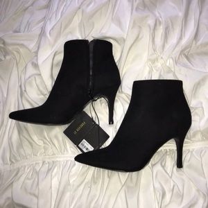 NWT black suede stiletto heeled booties boots